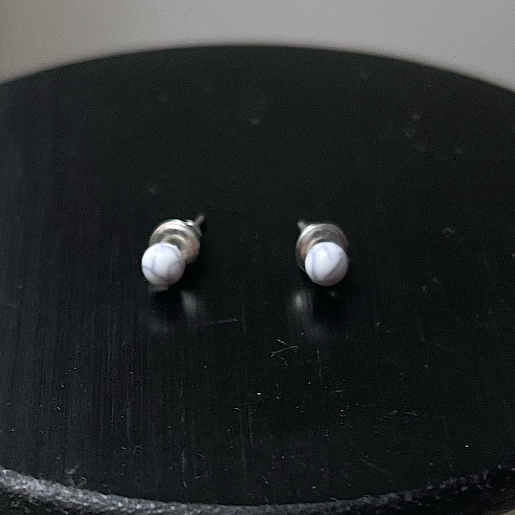Nwot Tiny Marble Studs